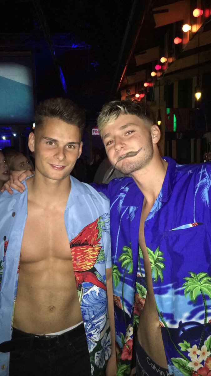 danwilliams_13's tweet photo. @rhysnt Happy birthday old chap see you later down the mines 🤖👾 https://t.co/KIzjzCW6GI