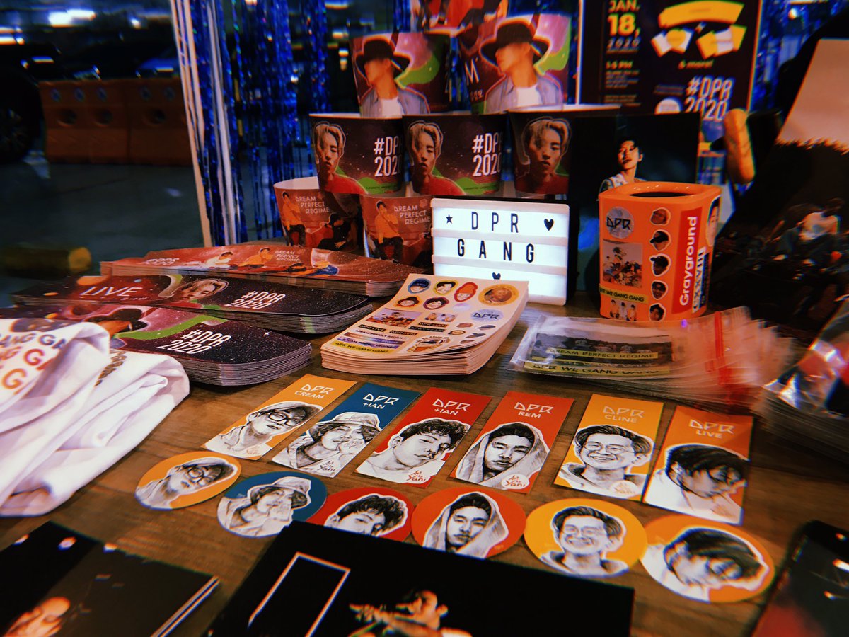 demolition_ssam's tweet photo. stepped out of the cave to be gang gang ✨ congrats to the event organizers for the aesthetic dpr cupsleeve event 💖
#DPR2020 #HappyDabinDay #HappyCreamDay https://t.co/02yXo1aF4A