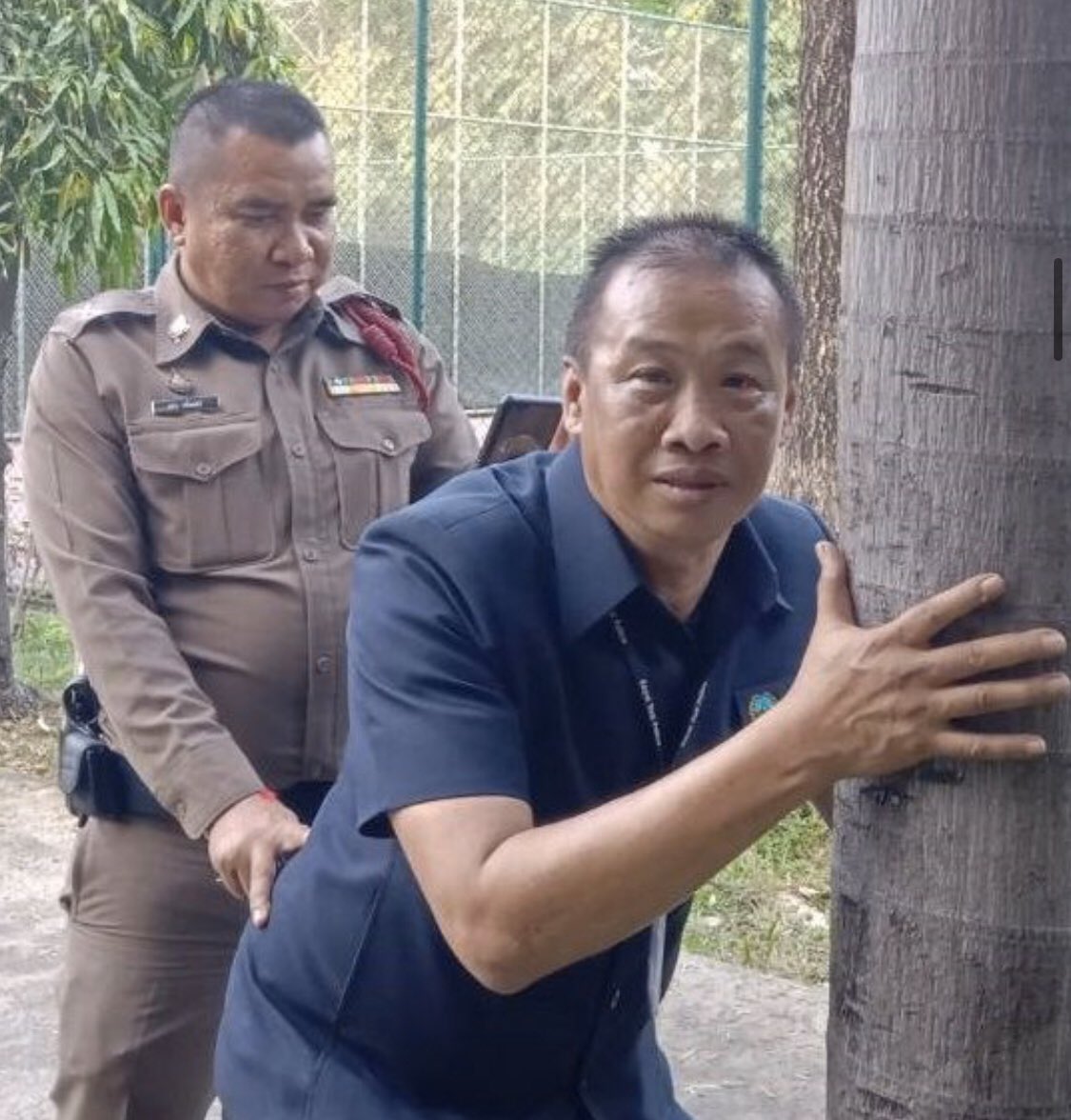 jakkrit_ar14's tweet photo. ภาพประกอบคดีนั้น... https://t.co/P7Nny5NFjS
