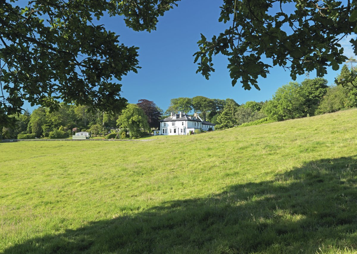 Conrah_Hotel's tweet photo. Mae’r tywydd yn wych! Golygfeydd hyfryd... dewch draw #cinio #tepnawn #swper #skindeep #campfa #ceredigion https://t.co/Bf7nI57APP