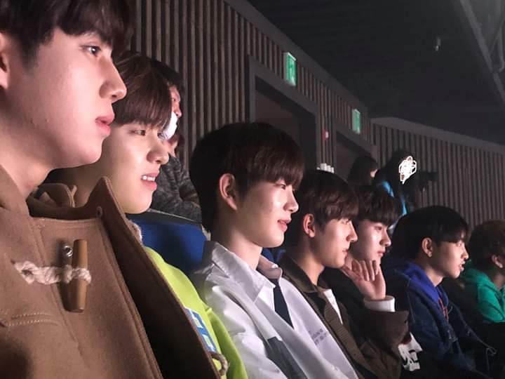 sweetch_jh's tweet photo. FINALLY JUNHO 😭😭 https://t.co/1X84v4DP8Q