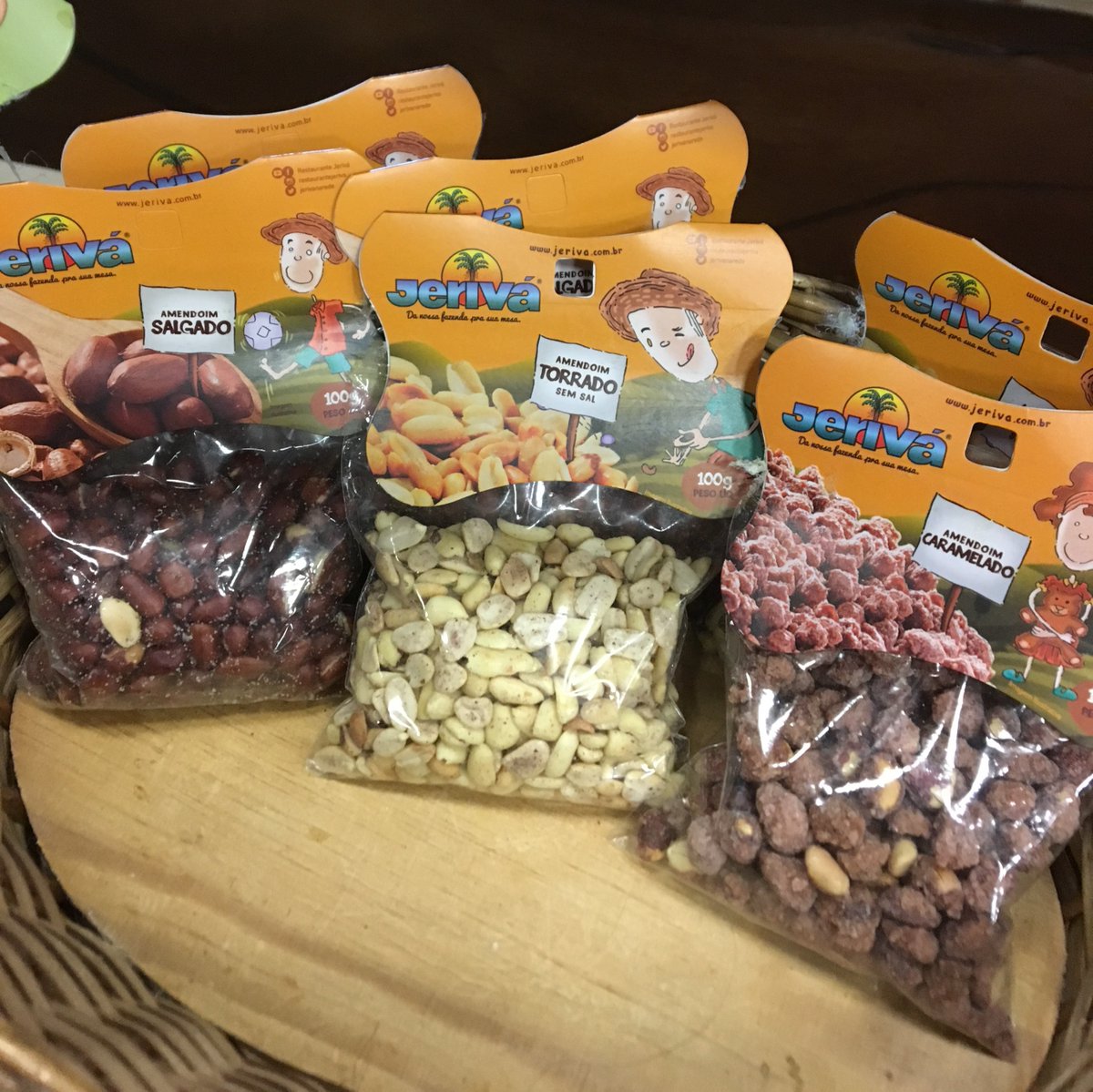 Tô na minha. Mas se você quiser, eu fico na sua. 😜