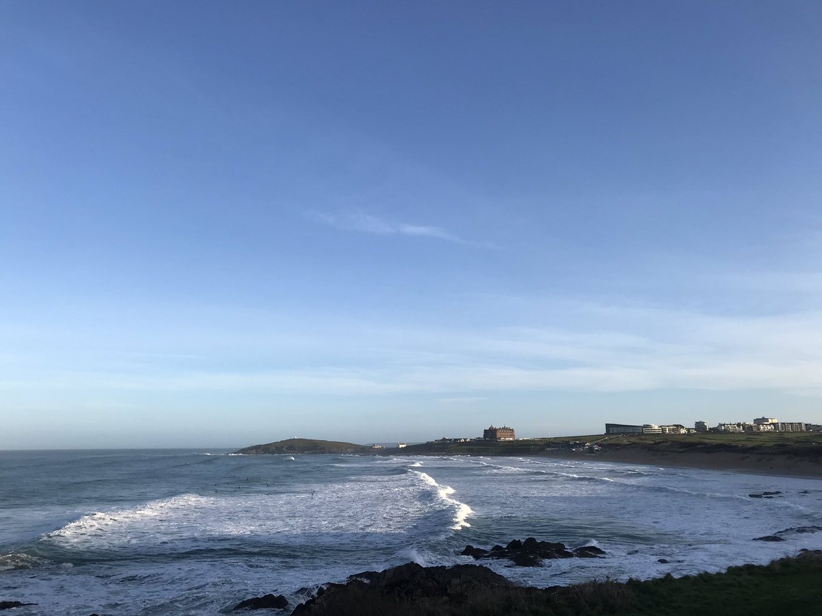 FistralBeachH's tweet photo. Surf on, sun out. Hey Saturday 👋🏼
-
#fistralbeach #Newquay #cornwall #fistralbeachhotel @Visit_Newquay @Love_Newquay @ILoveCornwallUK @quiksilversurfs https://t.co/Lk6iij1Ugp