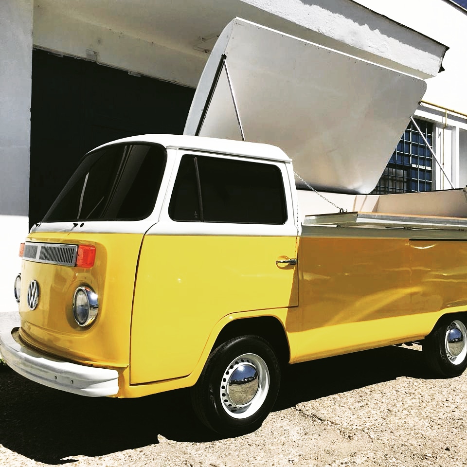 cadgarageza's tweet photo. Standard Package on this iconic model. For the start up business that needs a space to sell/market their products. Comes equipped with all the neccessary items to give your Business the start it needs. Contact for details. #standard #package #business #kombie #vw #vwkombi https://t.co/t0rJgIrVaX