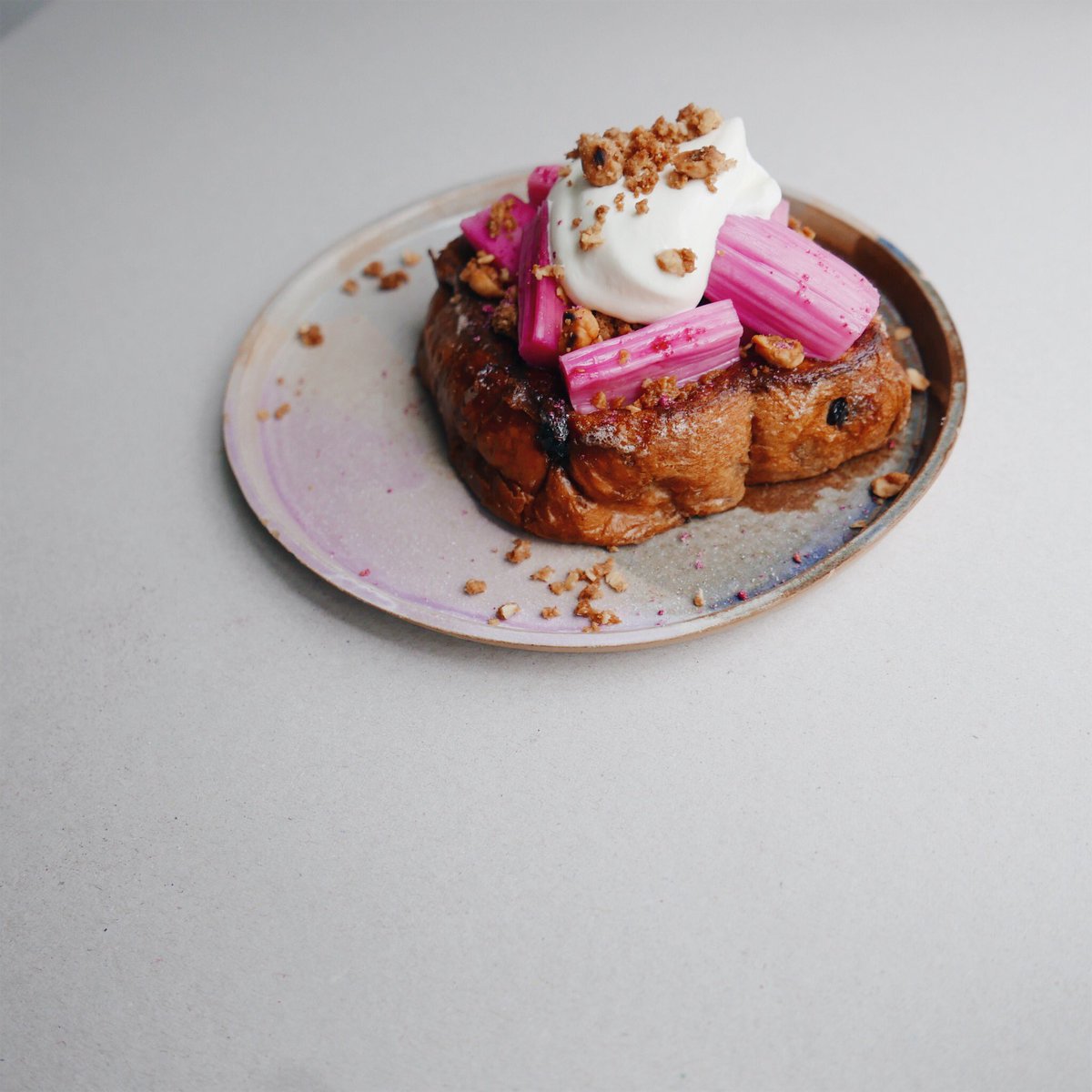 Sweet tooth? The french toast has changed, ‘cause Yorkshire forced rhubarb is in season rn, brioche, Yorkshire rhubarb, whipped creme fraiche, hazelnut crumble!