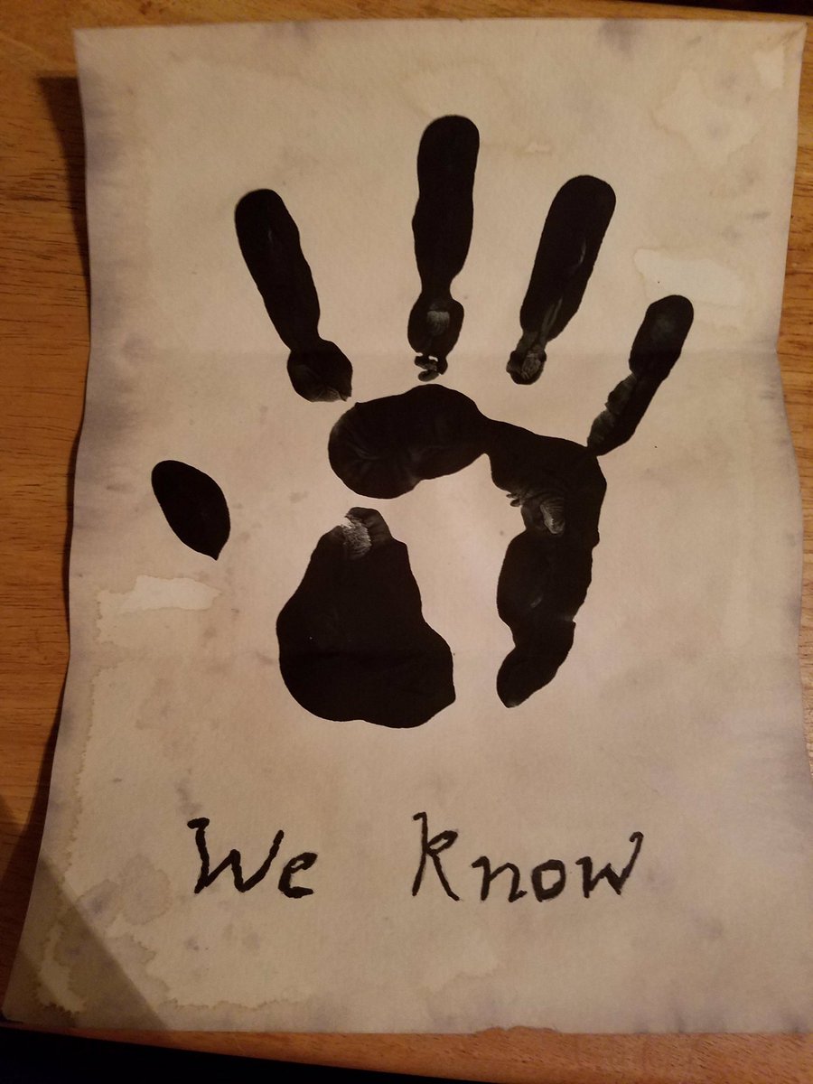 Rubber_Zero's tweet photo. Bug galore in 3.8 or did the Dark Brotherhood survive till the space age? https://t.co/jSl9HouEwM