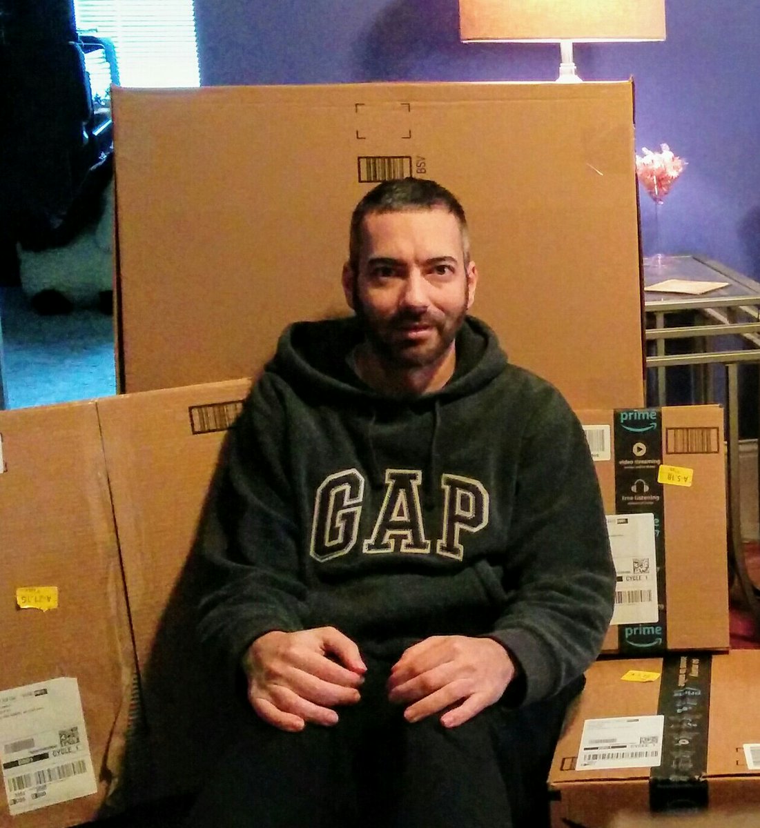 drock071's tweet photo. Just received this HUGE pile of gifts off my wishlist - I'm out my mind right now. No note, nothing; don't know who this was, but thank you SO much! #surprised #gifts #happy https://t.co/XuZHbaPDfS