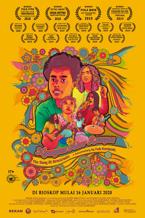 ham_sofi_id's tweet photo. #NyanyianAkarRumput
G salah bl mnjdi film dokumenter trbaik.
Scara g mudah bikin film bertema spt ni.
Scra ksluruhan, puisi "wiji thukul" yg dnyanyikan oleh sang anak mampu mnguras emosi dstiap scene2 yg ad. "Bunga dan tembok" mnjdikn lirik tsbut sbg tmparan masa skg. GUD
#ham_ https://t.co/NOWuuna1My