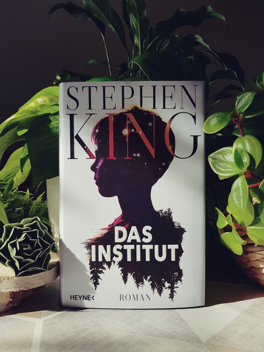 Liest ihr Stephen King? Und mögt ihr generell Mystery und Thriller? Wenn ja, dann hätte ich möglicherweise das richtige Buch für euch....
aljus-bookblog.blogspot.com/2020/01/das-in…

#king #stephenking #lesen #dasinstitut #blogger #buchblogger #mystery #thriller #buch #buchempfehlung #rezension