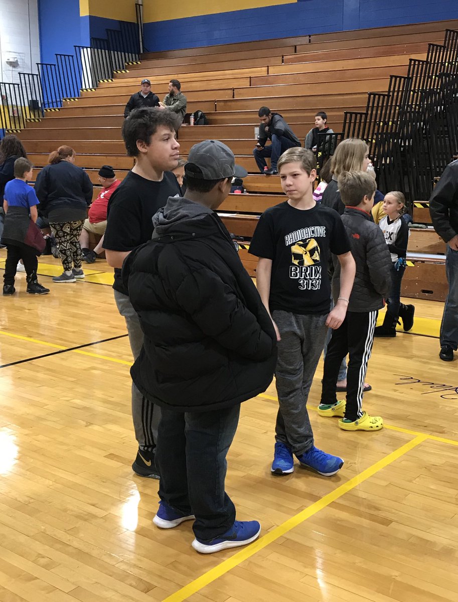 JMS_Eagles's tweet image. Getting ready to compete! @JMS_Davis #AtomicCityInvitational2020