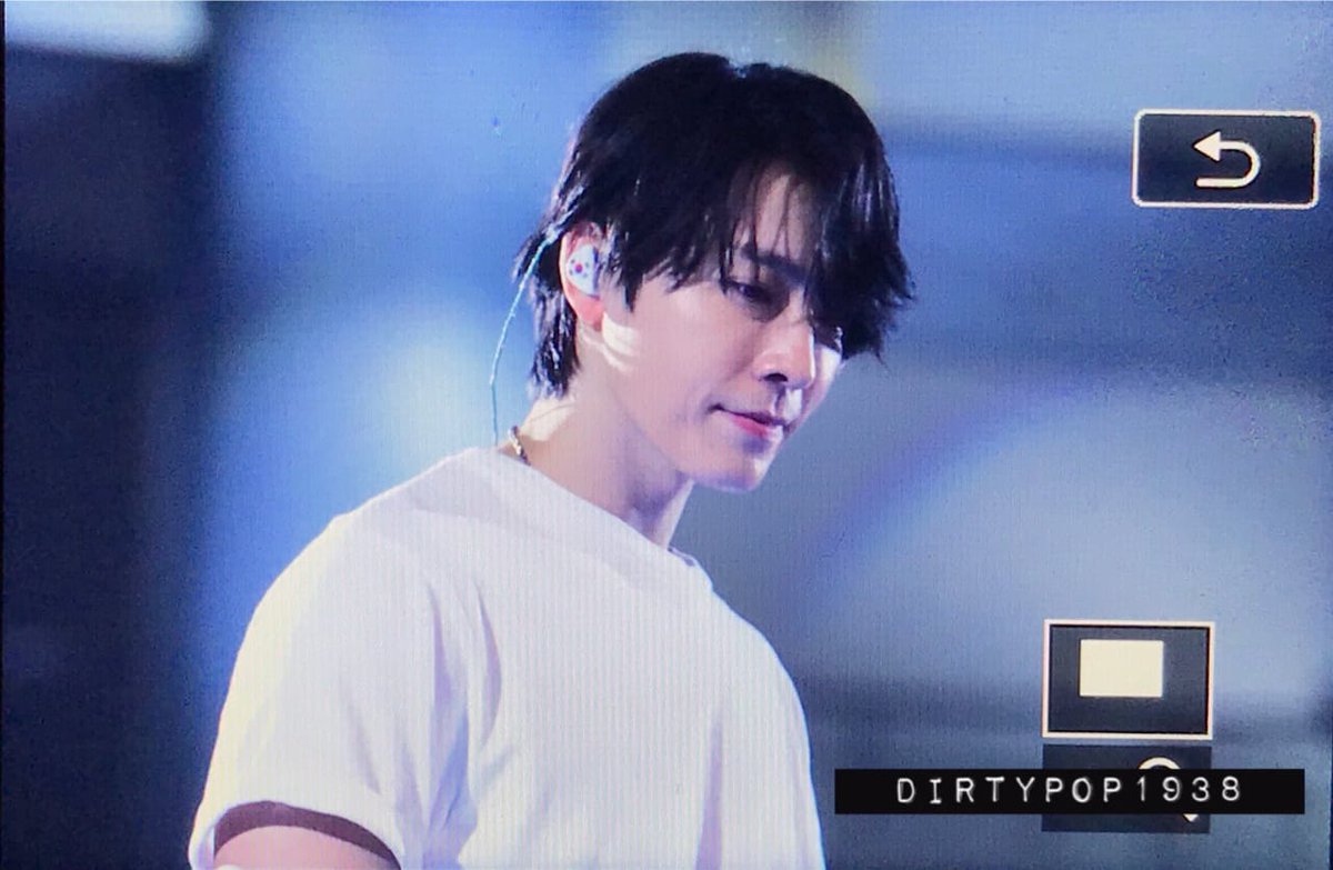 aeraaa01's tweet photo. Hey! Please stop say sorry!😭
.
 #이동해_쉬어_이동해_쉬어
#GetWellSoonDonghae 
@donghae861015 💙
Cr dirtypop1938 https://t.co/0SXb2kb4Du
