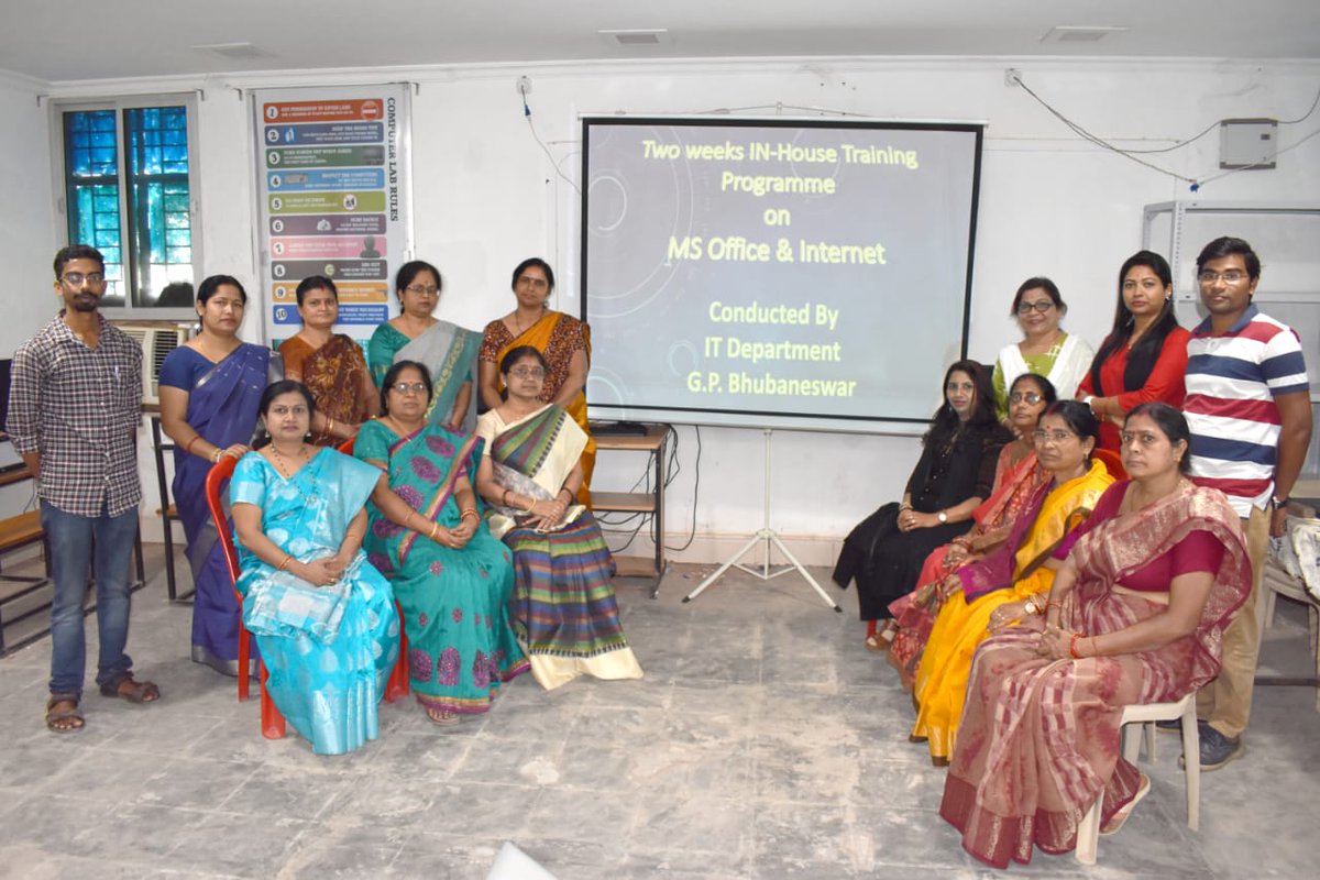 gpbbsr2017's tweet photo. In house program on MS Office n internet for faculties n staff conducted by IT dept. of GP Bhubaneswar.. All were happy to get such an opportunity n looking forward to get more such opportunities https://t.co/j5bjl63FJP