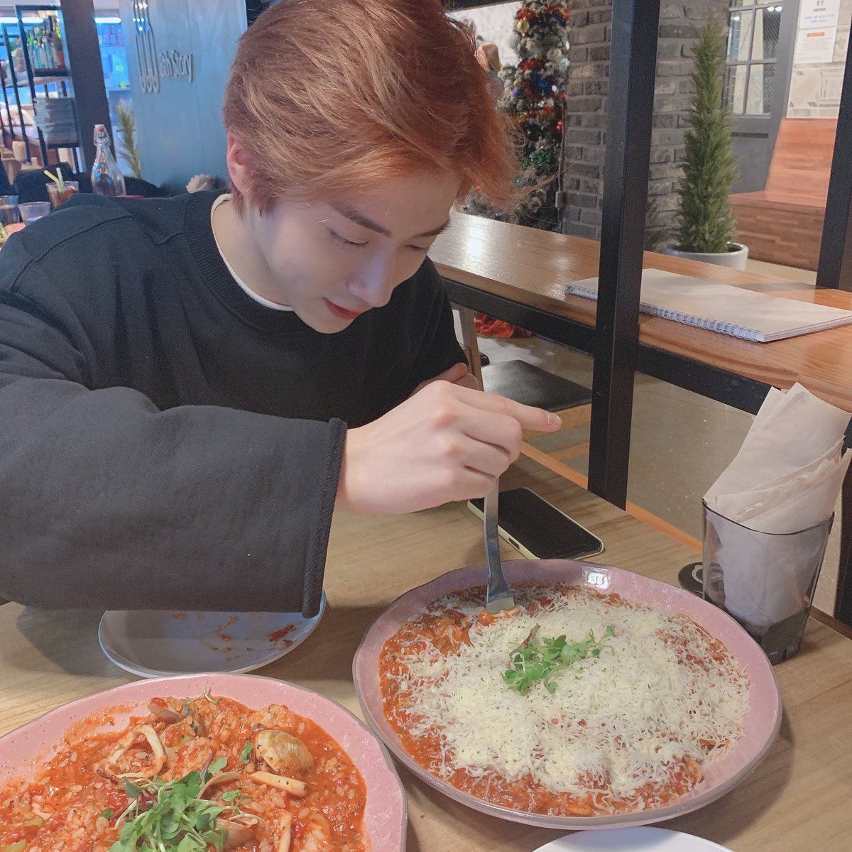official_ONEUS tweet picture