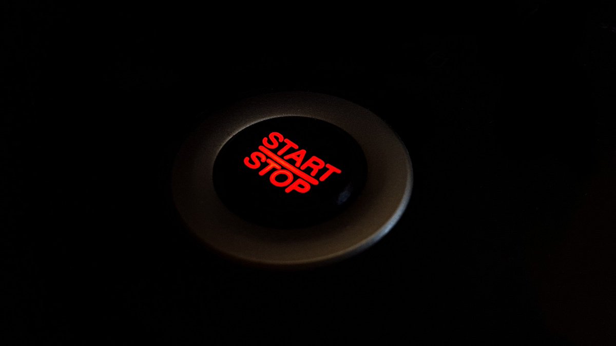 motorpuntoes's tweet image. #Diccionario | ¿Qué es el Start Stop? Funcionamiento, beneficios e inconvenientes. 

➡️ motor.es/que-es/start-s…

#Mecánica #StartStop #Consumo #Emisiones #Ventajas #Inconvenientes