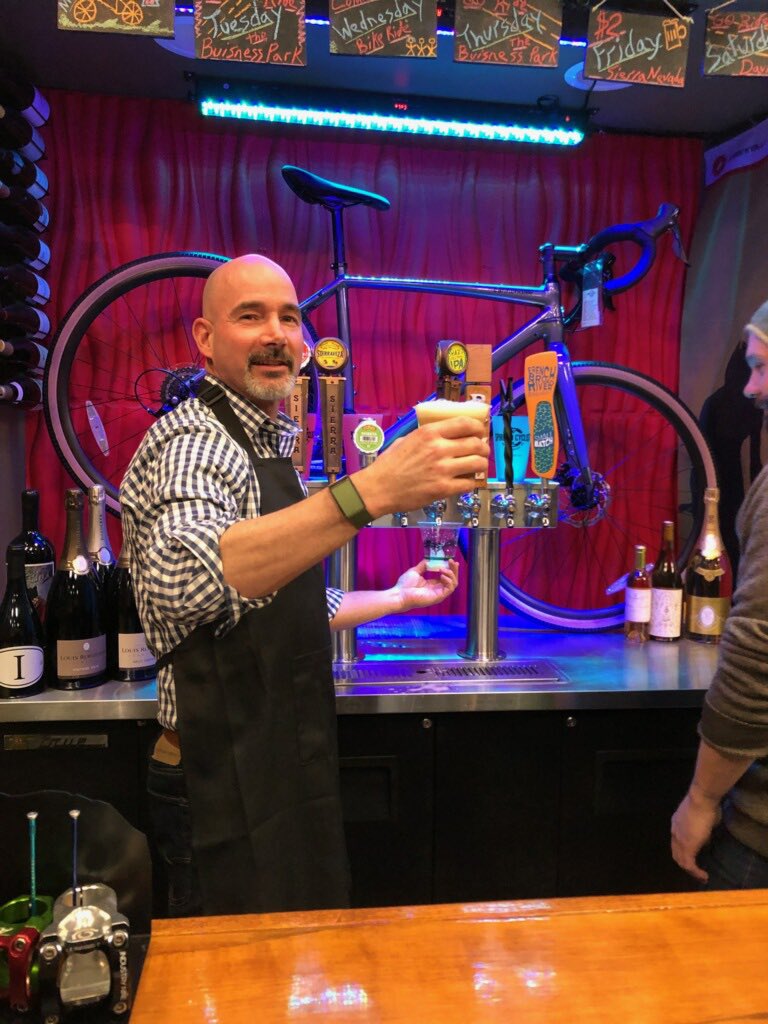 MarcusBarton's tweet photo. TapTalk at @SpiritedCyclist last night. Fun to share beers and knowledge about offroad triathlons, adventure racing and swimrun
@otillorace | @SwimRunNC | @PeakRacingEvent | @igniteswimrun β£|@XTERRAplanet
β£
#triathlon #swimrun #otillo #adventurerscing #tritraining #offroadtri https://t.co/GhP67e5rCP