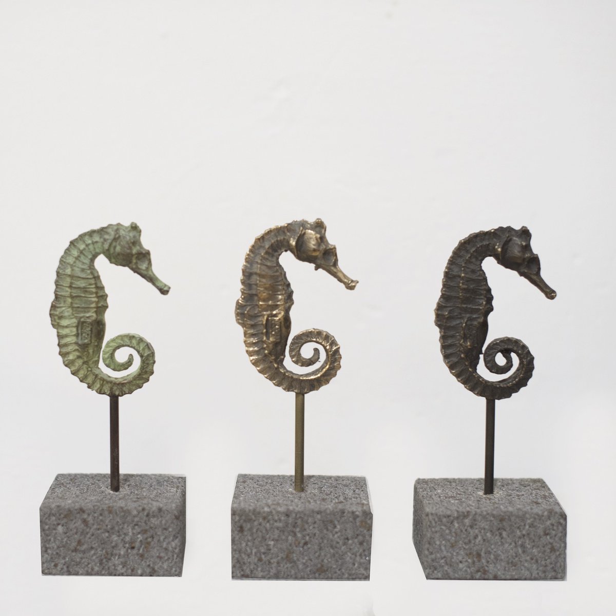 tenerifeshorts's tweet photo. Los trofeos de la VII edición de #TSF7 son diseño del @EspacioBronzo de #LaLaguna. El #cortometraje ganador de la sección internacional se lleva un premio de 1000€ https://t.co/tGzryX7QAK