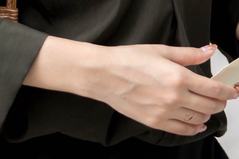 hand_pretty_id's tweet photo. 54.레드벨벳 - 강슬기
 정말 머리카락부터 발끝까지 잘생긴 사람입니다 https://t.co/xRl6P9ONjZ