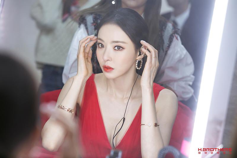 예민 다히 참 좋아합니다...