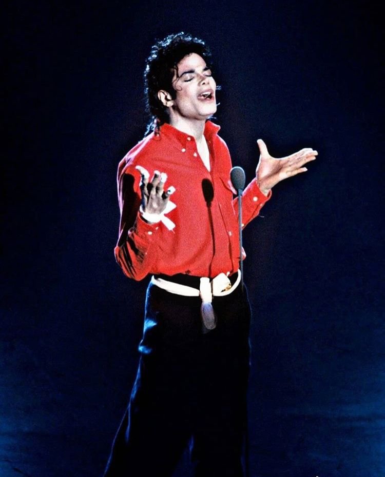 MJsTruth's tweet photo. #MichaelJackson didn't make this quote himself, but he so easily could have.
#MJHumanitarian #MJInnocent
#MessageToMichael #MJ2020
#TheTruthRunsMarathons
#MJ4Ever #MJHealTheWorld
#MJFam ❤ https://t.co/ddus4gdf82