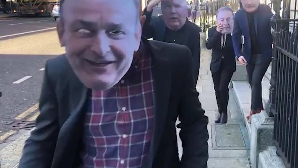 WATCH Fine Gael Removes Campaign Video Depicting Fianna F il TDs watch-fine-gael-removes-campaign-video-depicting-fianna-f-il-tds