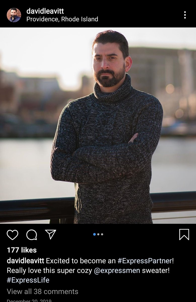 mrags316's tweet photo. Hey @express this is the type of person you have representing your company? Someone that harrases and doxxes retail workers for doing their job? #boycottExpress https://t.co/ZbYDHWCLSa