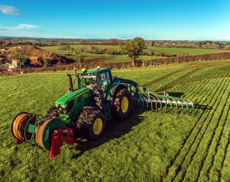 drumlishfarm's tweet photo. What a view... 😍 Yes, the @slurrykat equipment on the @JohnDeere of course! This slurry season follow the leaders and choose Slurrykat 🚜💩
DFM stock

>> Slurry Tankers
>> Dribble Bars
>> Reelers / Bak Pak's
>> Doda Pumps
>> Oroflex Hoses

Call NI 028 8289 8891 IRL 048 8289 8891 https://t.co/SijhMa8ZhA