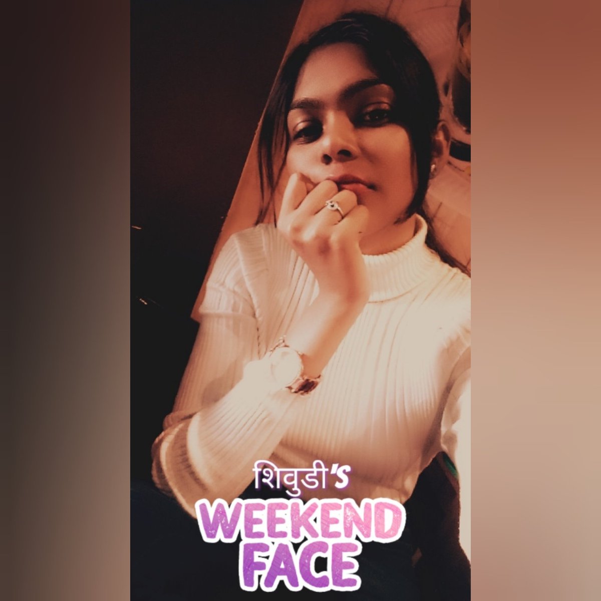 _shivudi_'s tweet photo. Jhagda kara dungi me
Aashiqon ke beech mein,
Phir bhi me aaungi na
Kisi k bhi reach mein ....
😅
#thisfilter
#snapaddict
#snapwaliphotomeri 😂🤣 https://t.co/6eIJ80eSyg