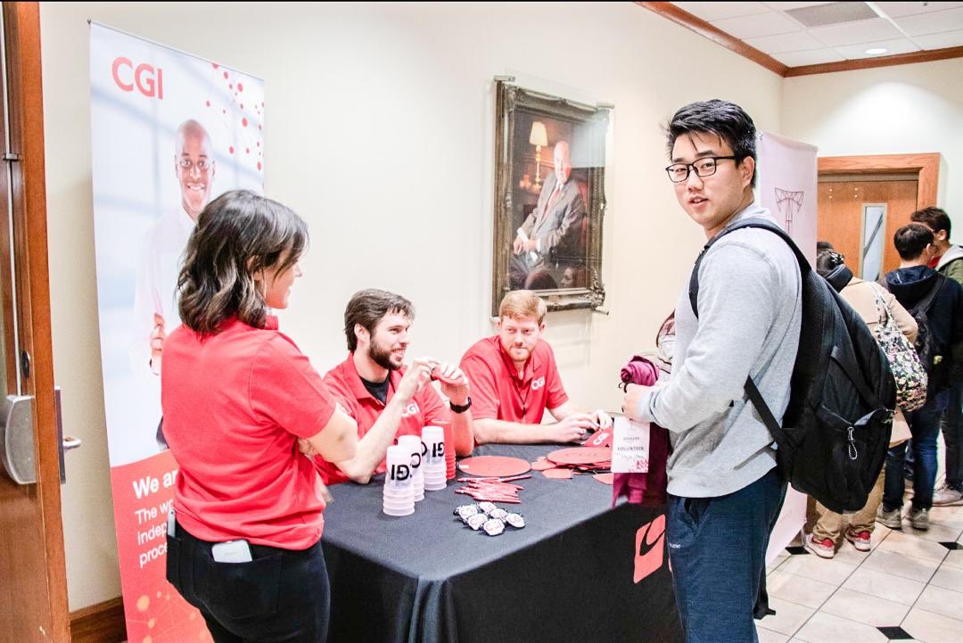 troy_hacks's tweet photo. We bring to you highlights of our registration process yesterday in pictures just before the opening ceremony.
Get ready for the big wave. Follow us for more updates.
#TroyHack #TroyHack20 #Hackathon #TroyUniversity #MLH https://t.co/lI4EezXvXF
