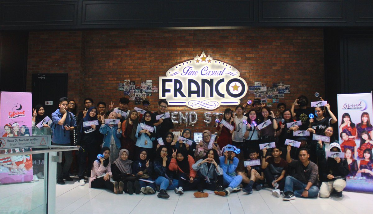 MYBuddyShine's tweet photo. Celebrating GFRIEND 5th Anniversary with Malaysian BUDDYs. Thank you guys for coming to our event! β€οΈ
#ForeverWithGFRIEND
@sowonmine @GFRDofficial https://t.co/r7sKVWVh9f