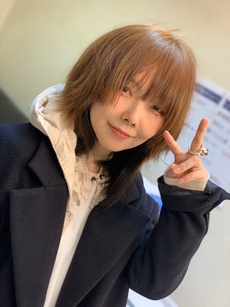 Aiko Official 今が永遠に続いたらいいのにって思いました 今日も本当にありがとうございました 暑くて死にそうで でも来てくれたみんなはもっと踏ん張ってくれていてたまらなく気持ち良かったです ありがとうございました