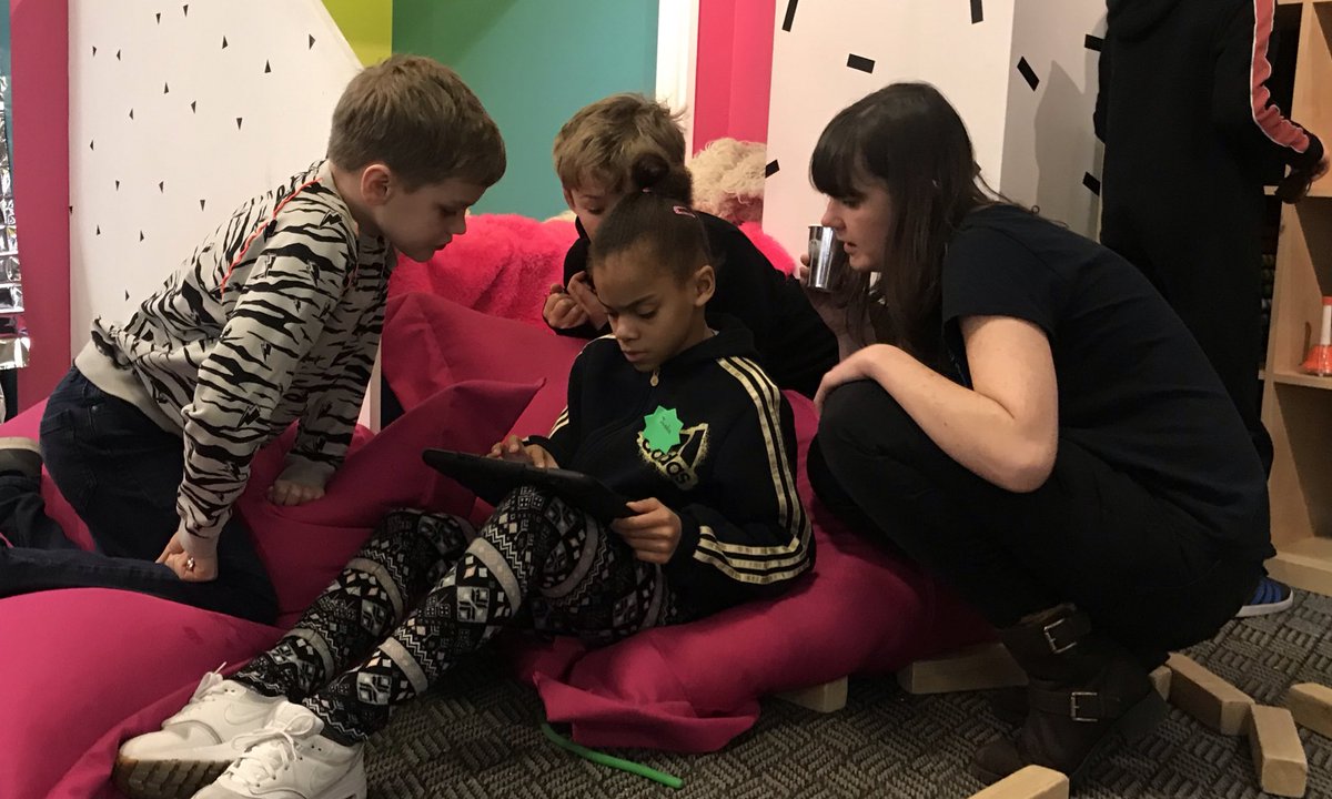 PlayfulAnytime's tweet photo. Our first YouTube Makers Club sessions started this week. Thanks to @LeedsIGS for supporting the pilot with bursary spaces #PlayLabLeeds https://t.co/LvOBTlEO8O