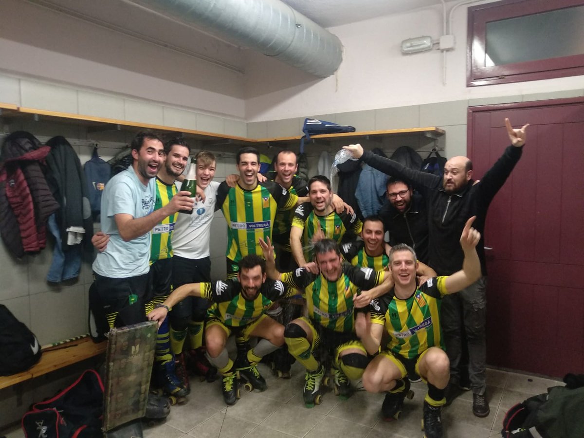 ClubPatiMasies's tweet photo. Perdoneu la inactivitat però encara estem celebrant l'ascens de l'any passat. 

Us volem informar que avui a les 17:00 comencem la segona volta a l'olímpic i us hi esperem. https://t.co/NqdWtePNsQ
