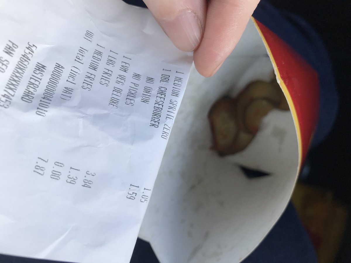 inadorthea's tweet photo. No pickles I said, 4 pickles @McDonaldsUK said. https://t.co/mYhb5qVsHB