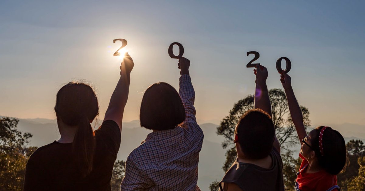 60PlusFunLife's tweet image. Make the Most of 2020: 
#Learn Something New, Boost Your Confidence, Eat #Healthier, Drink More Water, Keep a #Gratitude Journal, #Volunteer in Your Community, Meditate and #Relax, #Exercise Every Day &amp;amp; Tell Someone You #Love Them. Bonnie Riva Ras @ goodnet.org/articles/9-hab…