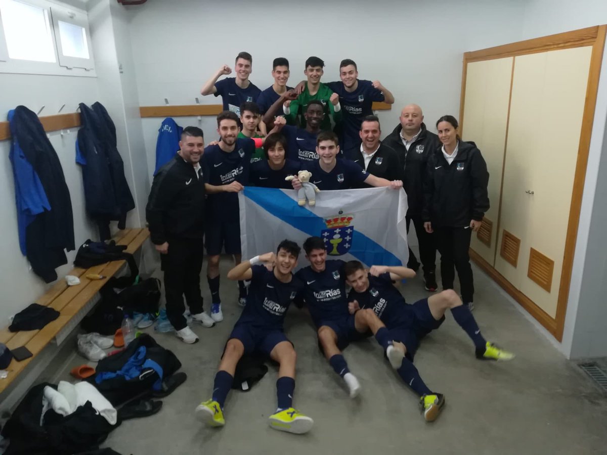 ADCLugoSala's tweet photo. 💙 @futgal Sub-19 supera a Melilla con un resultado de 8-1 y ya espera a Extremadura para soñar con la #FaseFinalRFEF 👏

#ImosGalicia #GaliciaSub19 #VamosCos https://t.co/yr0XurIeWu