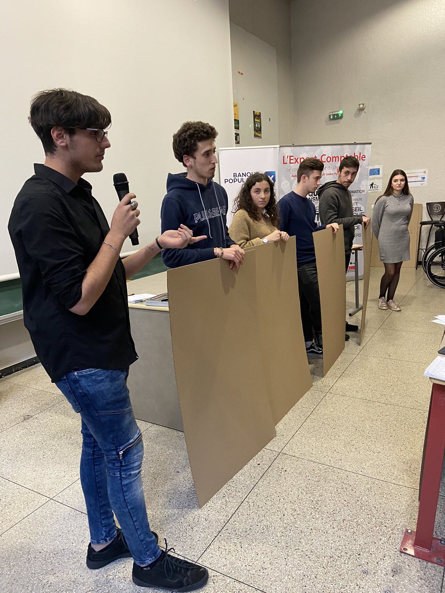SUP_lycee's tweet photo. Encore 100 jeunes sensibilisés à l’innovation pour devenir entrepreneur de leur vie ! Bravo @iutmontpellier ! @BpifranceCrea @aefeinfo @jmblanquer @pierreAlzingre #2DFT https://t.co/yfAacEBhdS