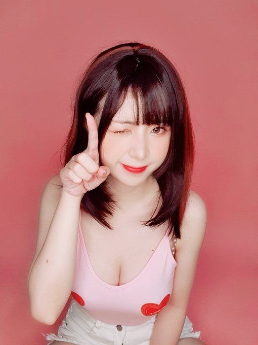 Twitterのコスプレ画像3