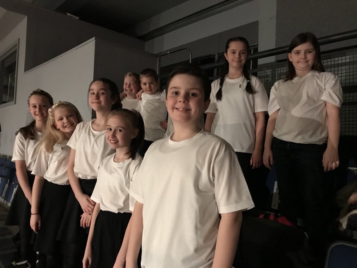 longmoorcps's tweet photo. Ready to join our voices with 3000 other children at Liverpool Peace Proms ⁦@cboiofficial⁩ #LCPSMusic #LCPSPerformance https://t.co/kKJC3oYDUx