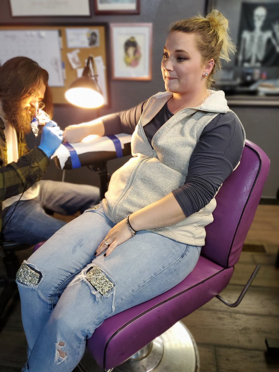 melbel9306's tweet photo. Yall I got my first tattoo last night! https://t.co/5av4EuABIh
