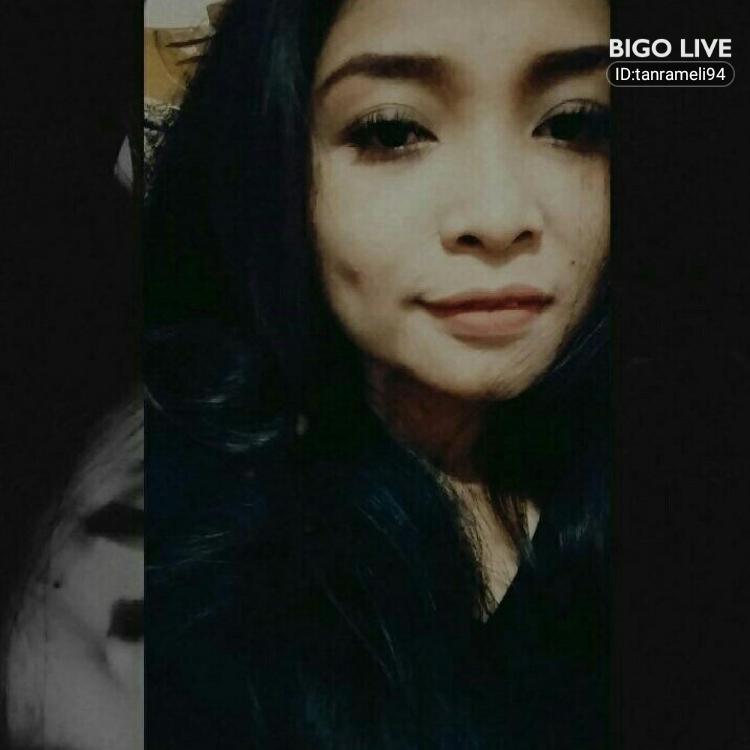 BoyDoni13's tweet photo. Masuk dan nonton LIVE Tan вσυяʝυSG™ di #BIGOLIVE:    
https://t.co/qHRfKTMd28 https://t.co/x7vlwftn9T