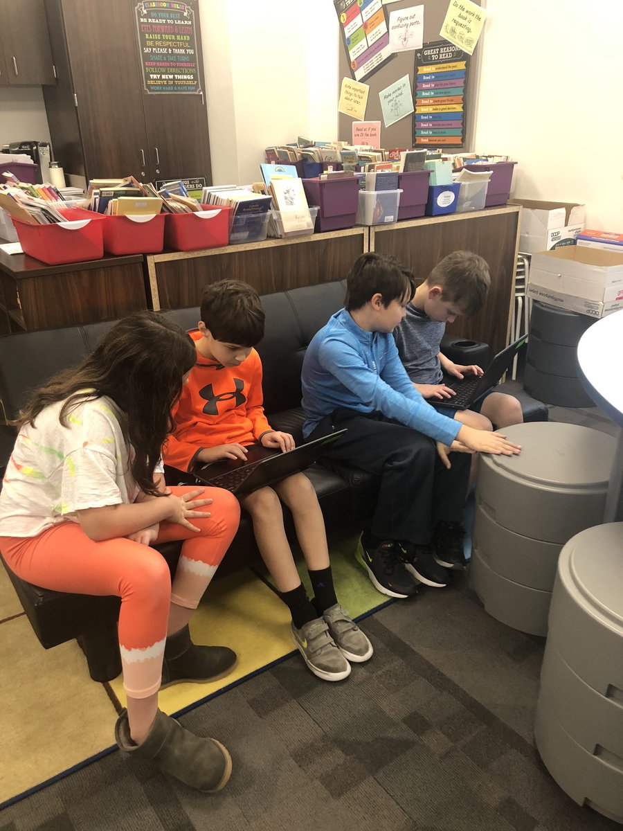 vonendg's tweet photo. 4th graders teaching 4th graders. Thank you Mrs. LaViolette’s class. We enjoyed learning Book Creator. @BookCreatorApp 
@BradfieldBold @laviolk @reginadumar @BrCIT https://t.co/iawORuGU20