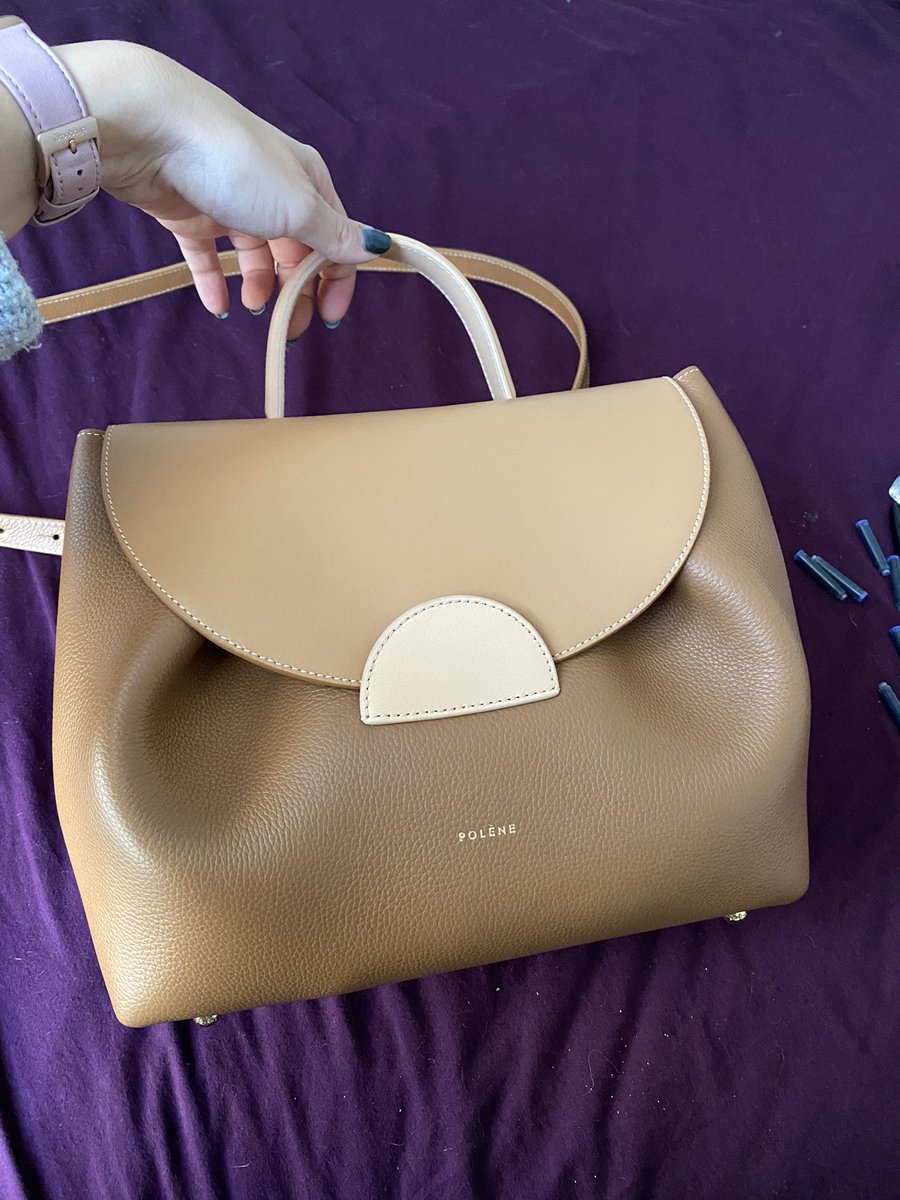 Angeliq58125272's tweet photo. My new boo #poleneparis #bossbag #workbag https://t.co/JVme6uPP5y