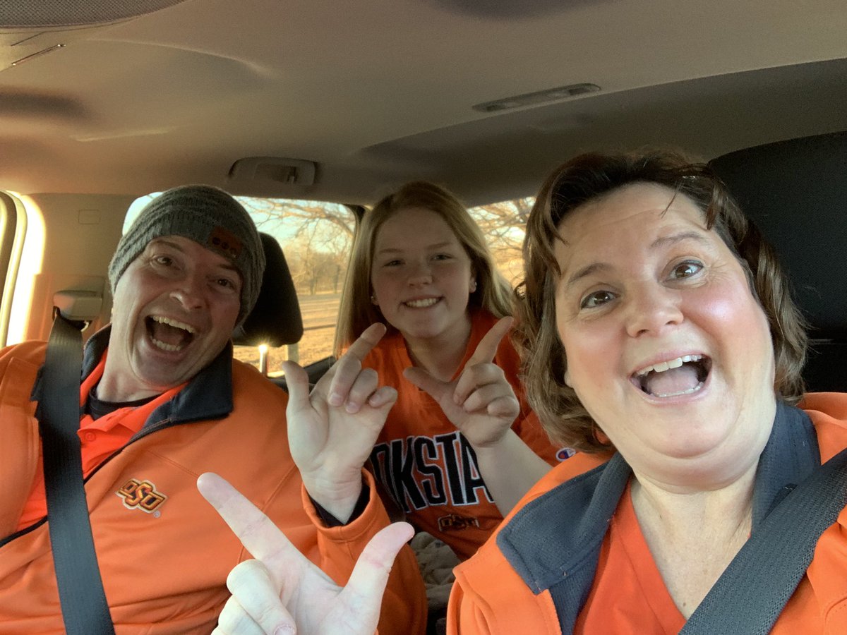 KerryAlcorn's tweet photo. @OSUMBB #okstate on our way to the game! Go pokes! https://t.co/E4OBoVo4ms