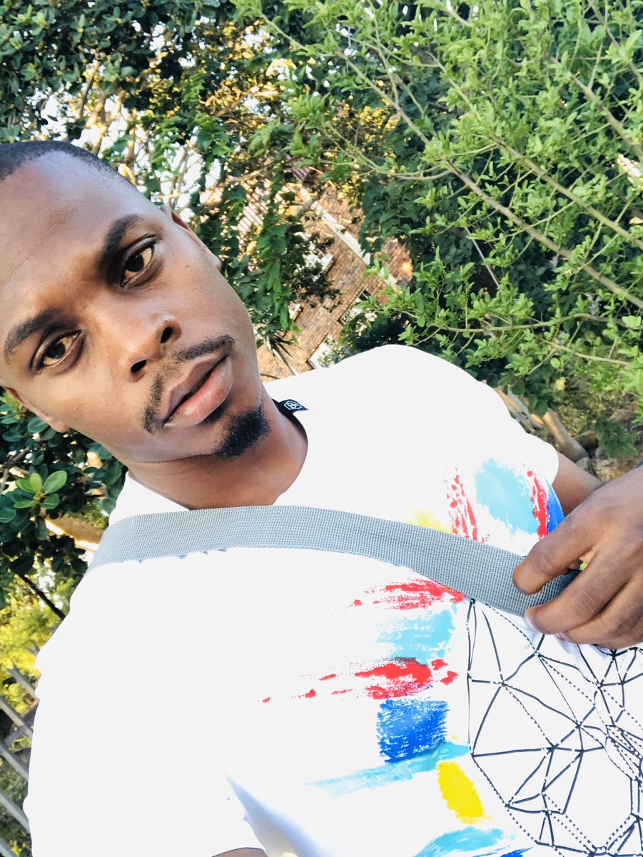 mphileee's tweet photo. Mr mpumalanga 2020 finalist Let’s keep on voting #mrmp2020
#banyile https://t.co/0NB8QrKxL6