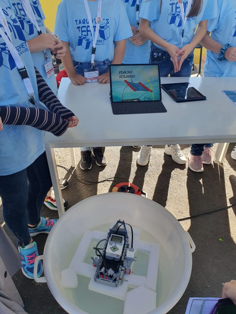 IN future tweet media