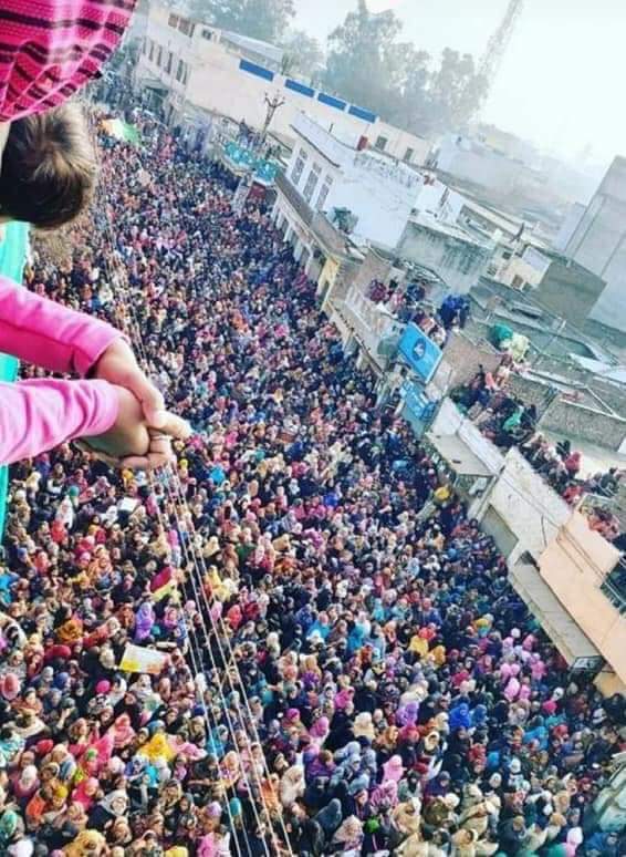 faizan0008's tweet photo. Women Protest in Punjab’s Malerkotla against CAA /NRC
#indiadoesnotsupportcaa_nrc_npr
#weagainstcab
@IndiasMuslims https://t.co/hgY7N1JbCh