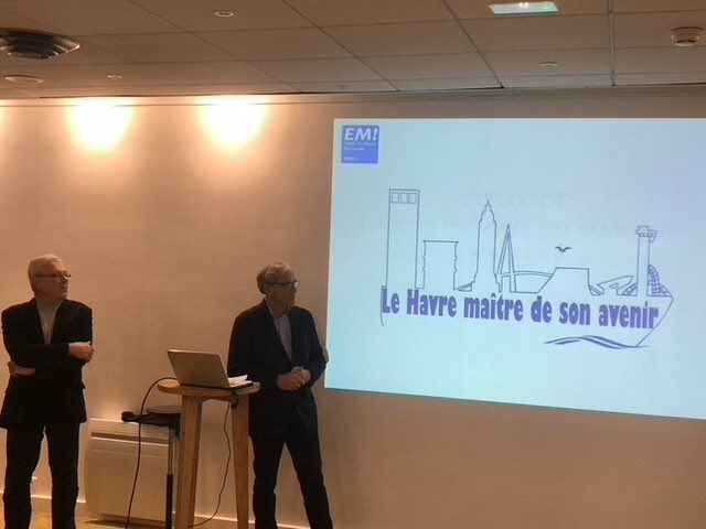 EnMarcheLeHavre's tweet photo. Un bel accueil pour les Vœux EMLHsm présentation choisie de quel que points de notre programme « Le Havre maître de son avenir » merci à tous les participants et à tous les marcheurs !
#emlh #lehavre #edouardphillippe #Municipales2020 https://t.co/JuXGJGlNgT