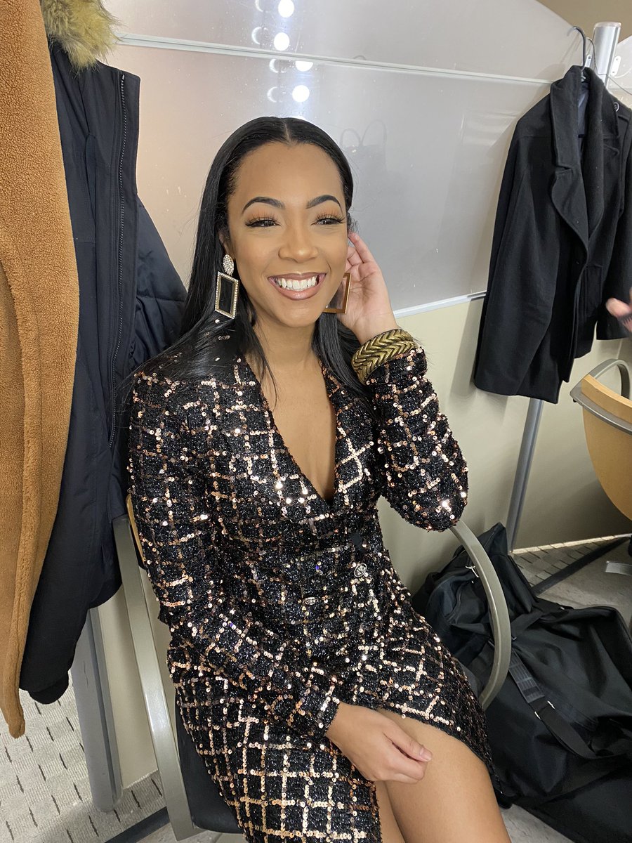 _itskristinnnn's tweet photo. 2020 is looking bright ! π I had the opportunity to work with #abc7washington @ABC for a fashion news segment the other day on this beautiful model. She is also Ms. Louisiana π
Book with me ladies! π¦
#vamakeupartist #travelmakeupartist #vcumua #rvamakeupartist #dcmua https://t.co/rJQXC76MJm