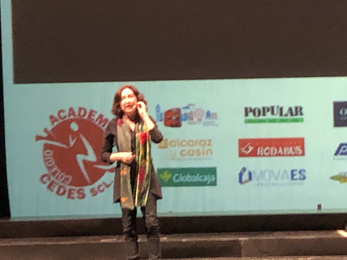 Magnífica #JornadaDocente la vivida hoy con el colegio concertado <a href="/AcademiaCedes/">AcademiaCedes</a> con unos ponentes de lujo: Pedro García Aguado #HermanoMayor <a href="/elsapunset/">Elsa Punset</a> y Mónica de <a href="/ONCE_oficial/">ONCE</a> y con un emocionante homenaje a las mamás. Gracias por todo vuestro esfuerzo (muy difícil superarlo)