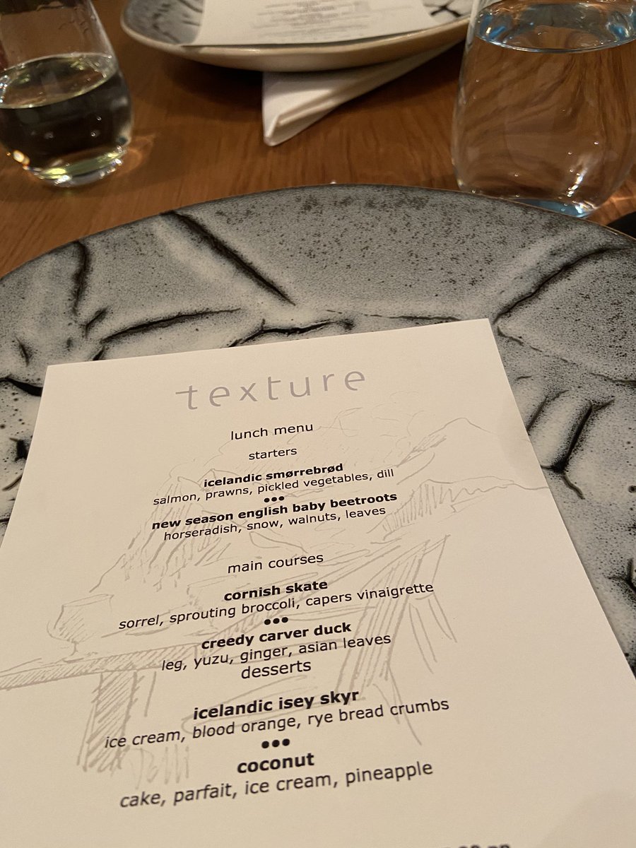 Just had my first Michelin star experience at the amazing <a href="/TextureLondon/">Texture Restaurant</a> thanks to my lovely sister.

Never thought good could taste THIS good! 😍

(Yes my main course was served on a tree... 😉)